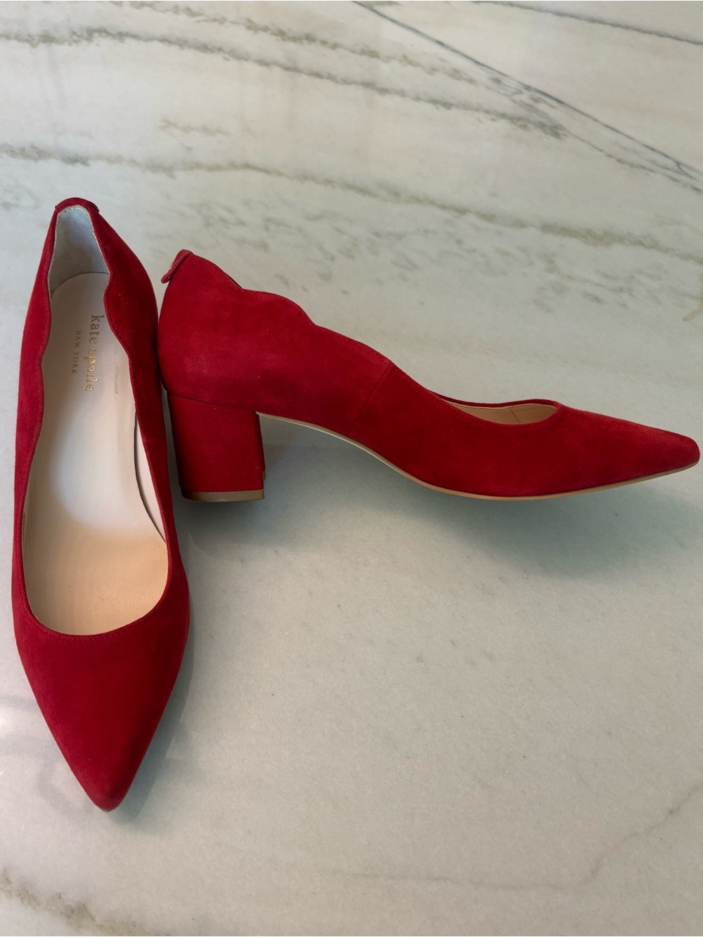 Kate Spade Mindy Red Scalloped Edge Block Kitten Heel Pointed Toe Size 6